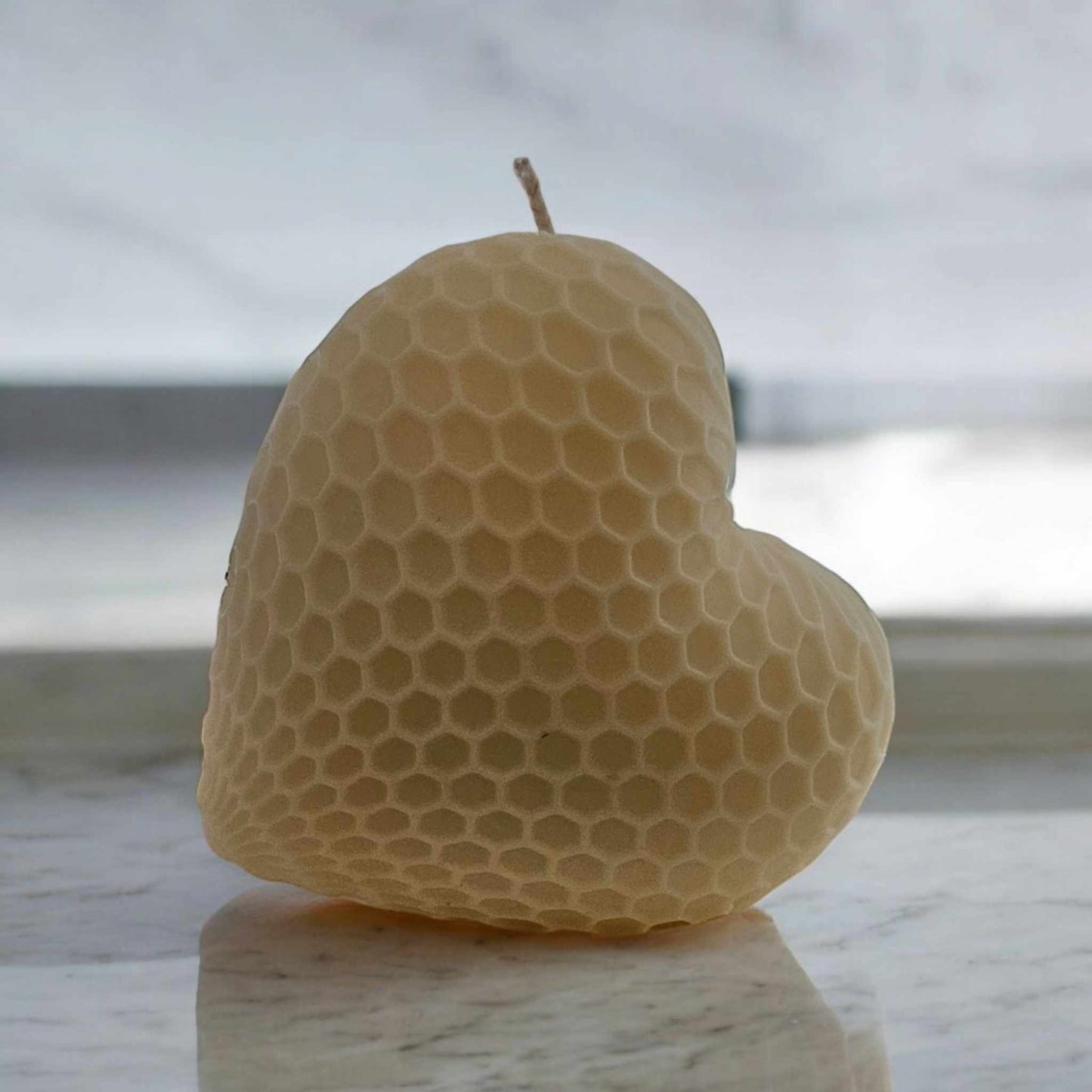 Perfume/ Aftershave Honeycomb Heart Candle